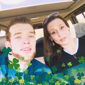 Meet your Posher, Dena